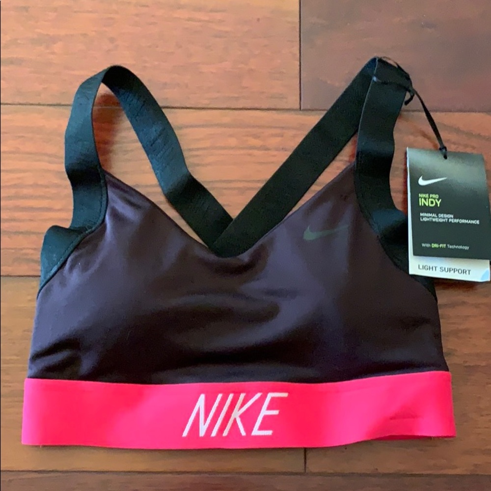 New with tags Nike Indy sports bra